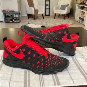 Nike Red & Black Free Trainer 5.0 Men's Size 13 - 579809 060